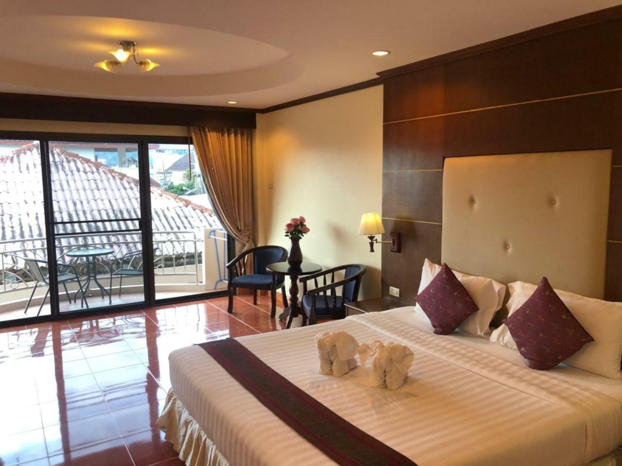 Patong Ban Tyrol酒店 外观 照片