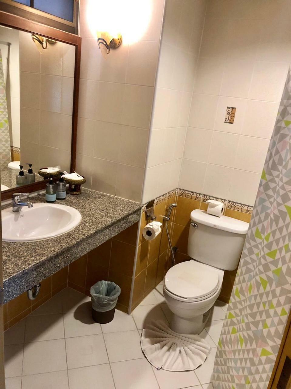 Patong Ban Tyrol酒店 外观 照片